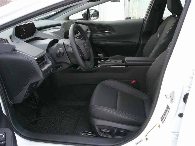 toyota Prius 2025 - 6