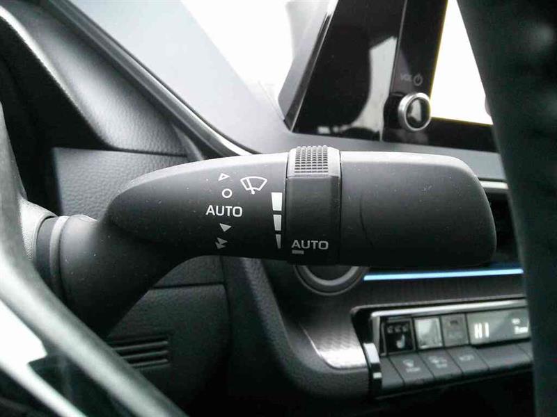 toyota Prius 2025 - 14