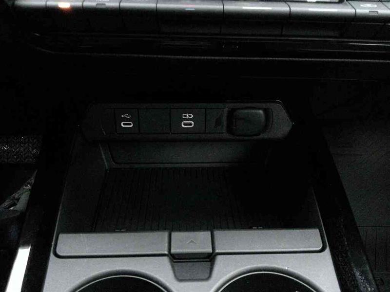 toyota Prius 2025 - 18