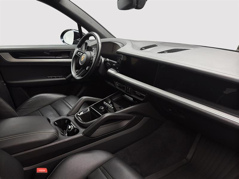porsche Cayenne 2024 - 26