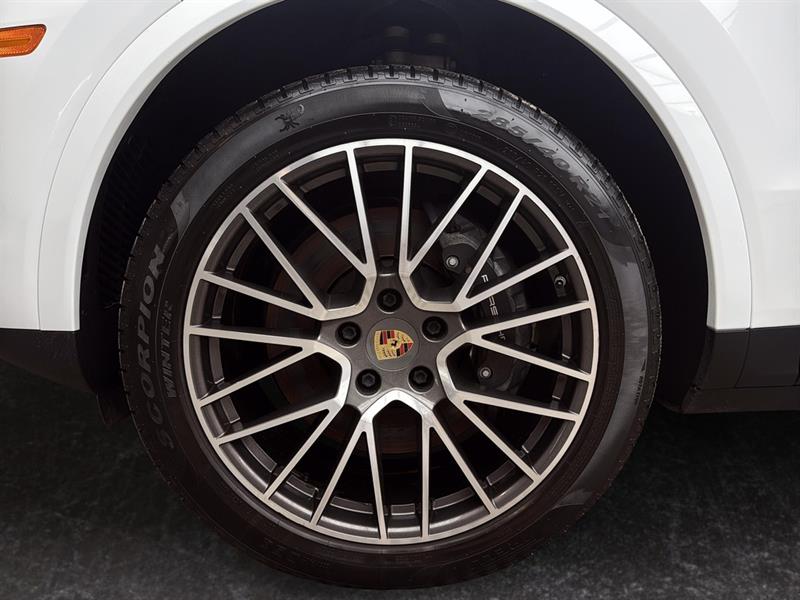 porsche Cayenne 2023 - 11