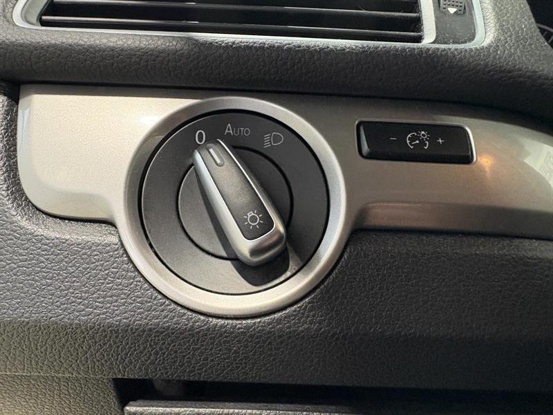 volkswagen Passat 2015 - 13