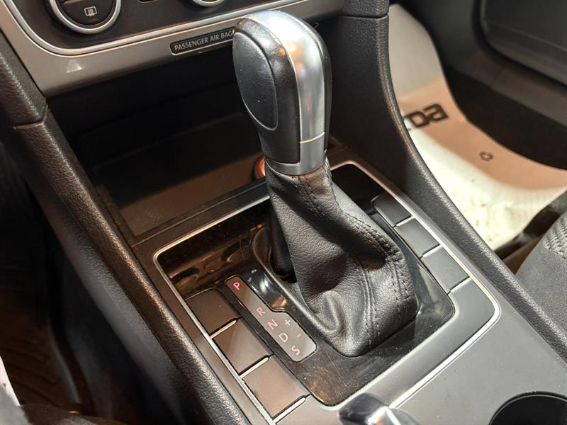 volkswagen Passat 2015 - 20