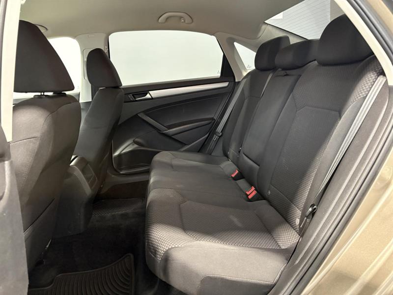 volkswagen Passat 2015 - 21