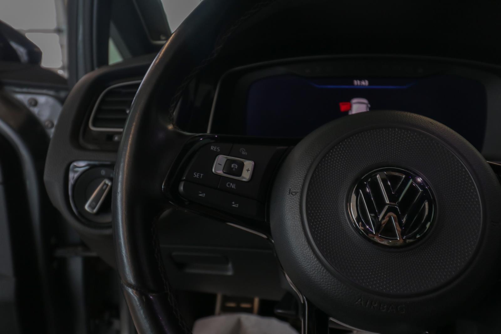 volkswagen Golf R 2018 - 11