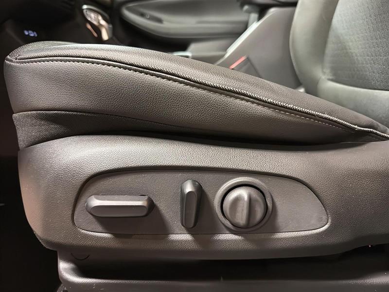 buick Encore GX 2023 - 26