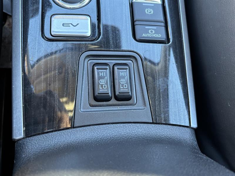 mitsubishi Outlander rechargeable 2018 - 9