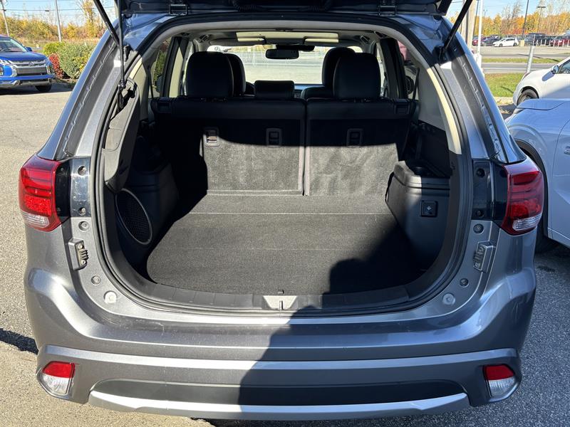 mitsubishi Outlander rechargeable 2018 - 18