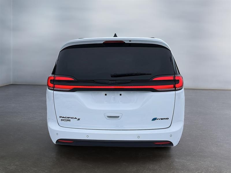 chrysler Pacifica Hybrid 2024 - 6