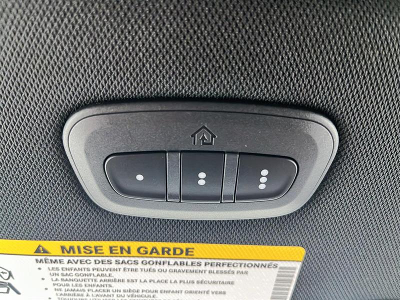 chrysler Pacifica Hybrid 2024 - 28