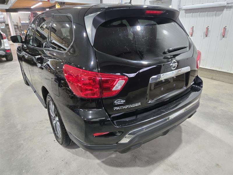 nissan Pathfinder 2018 - 4
