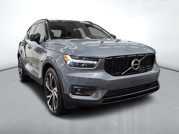 volvo XC40 2022
