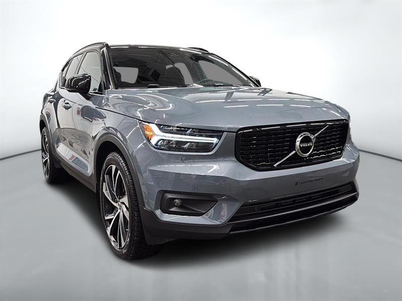 volvo XC40 2022