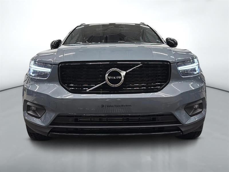 volvo XC40 2022 - 2