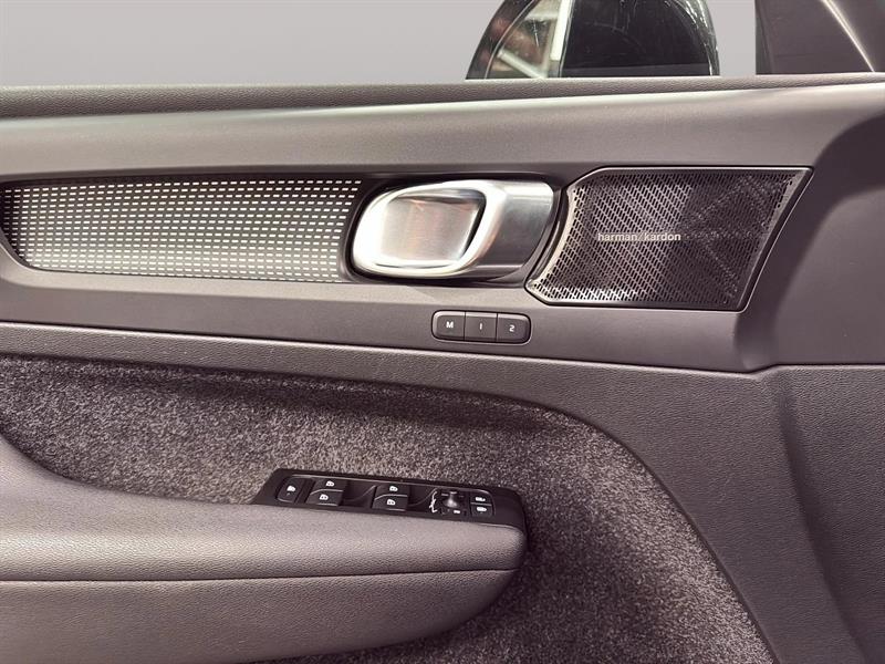 volvo XC40 2022 - 14