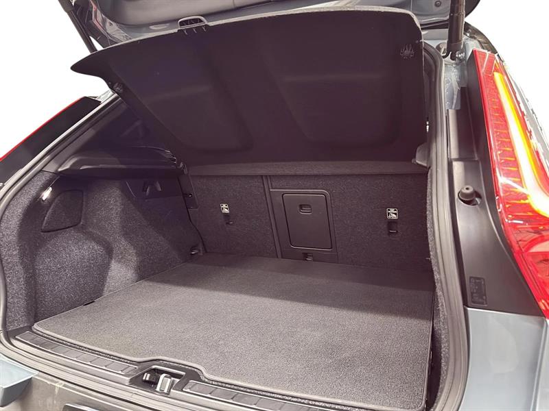volvo XC40 2022 - 16