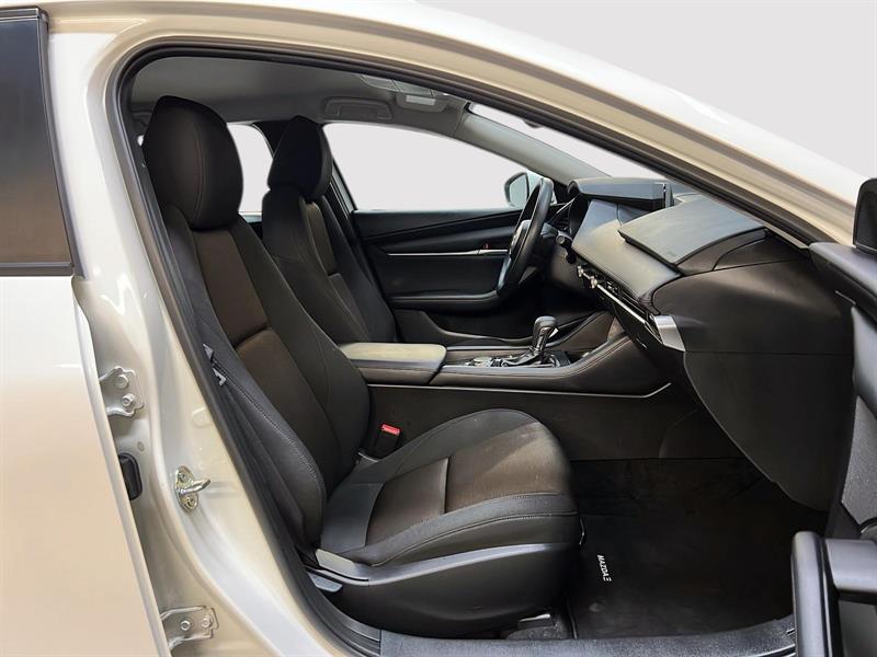 mazda Mazda3 2025 - 8