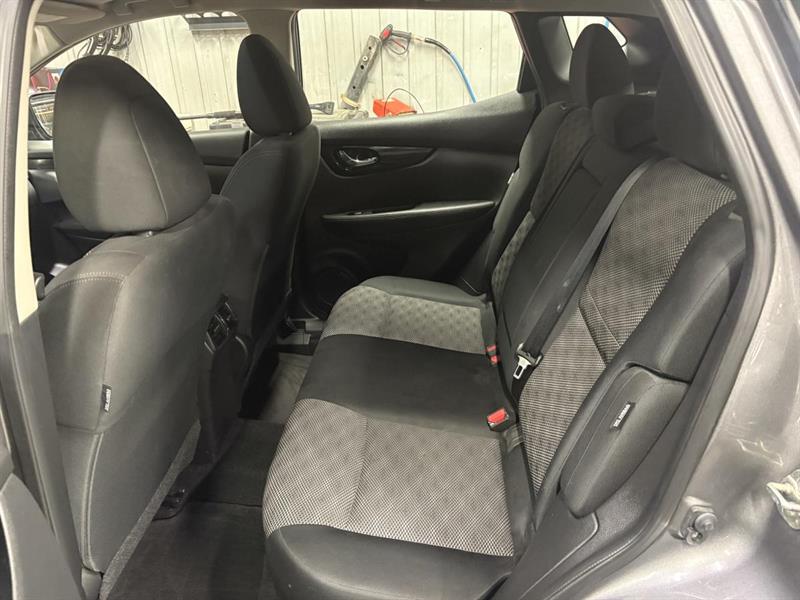nissan Qashqai 2022 - 12