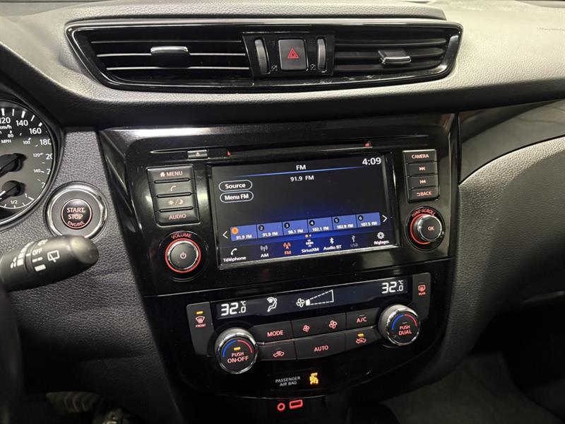 nissan Qashqai 2022 - 25