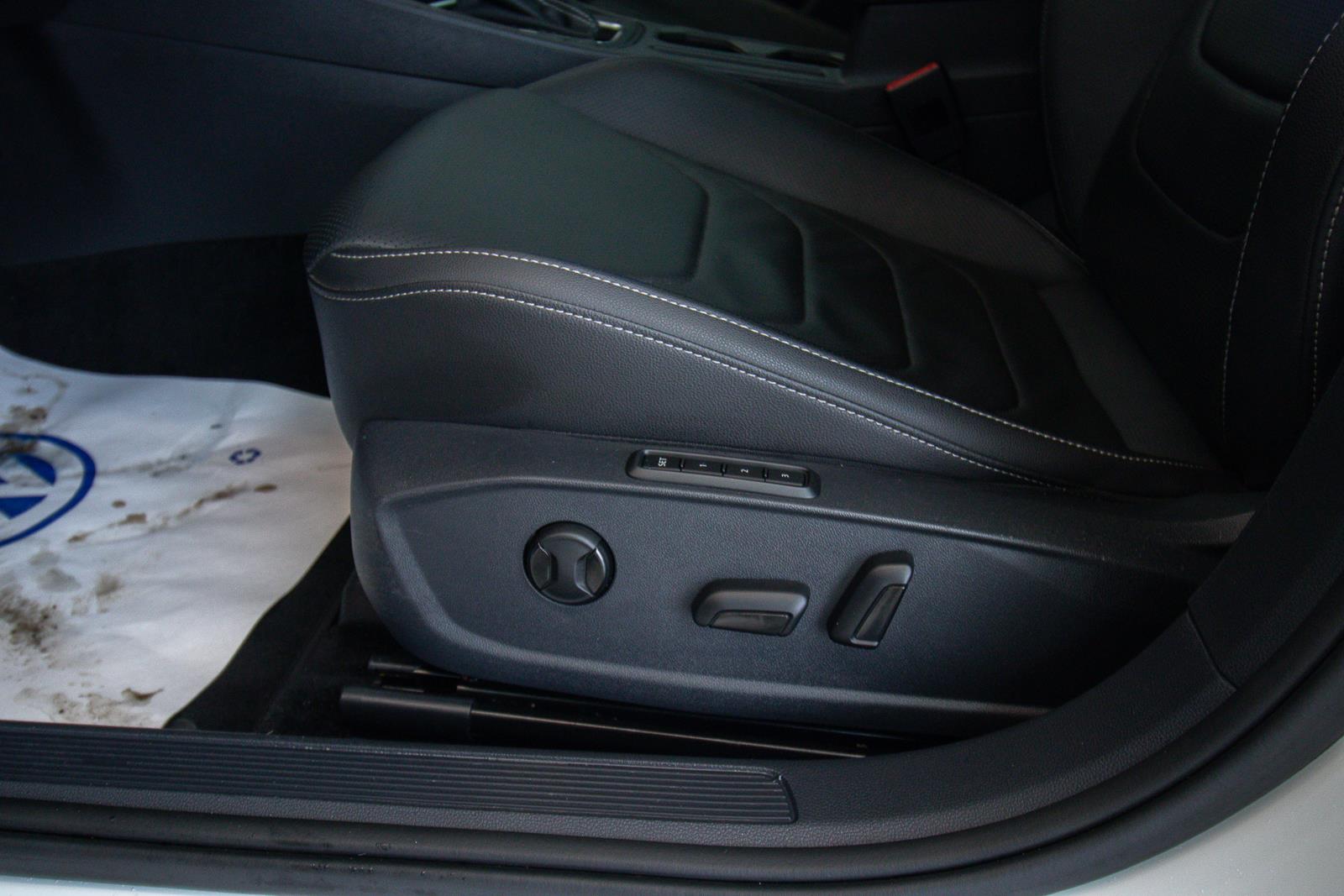 volkswagen Jetta 2021 - 13