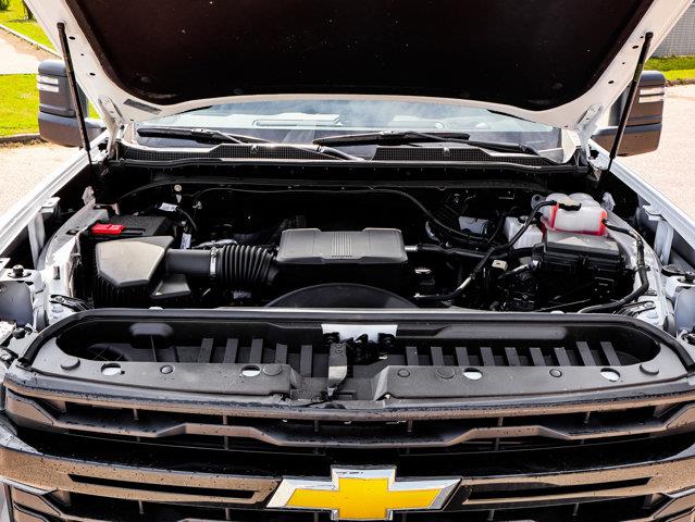 Chevrolet Silverado 3500HD 9