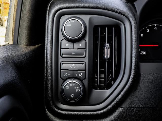 Chevrolet Silverado 3500HD 18