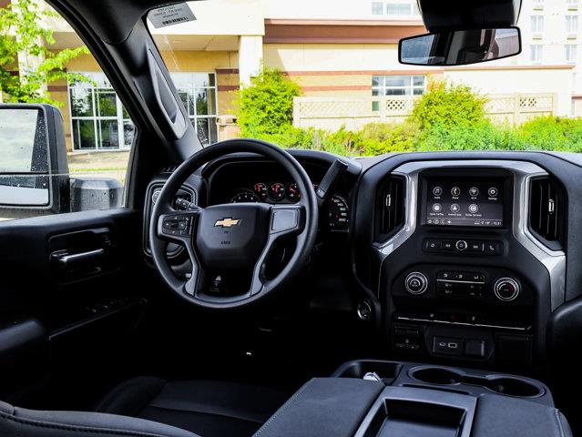 Chevrolet Silverado 3500HD 28