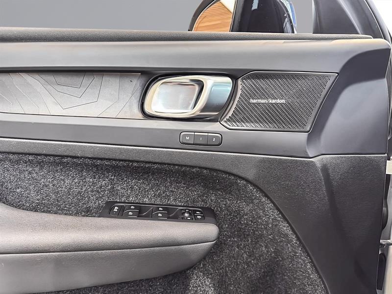 volvo Recharge XC40 tout électrique 2023 - 15
