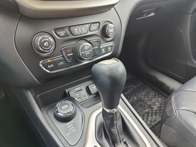 jeep Cherokee 2015 - 14