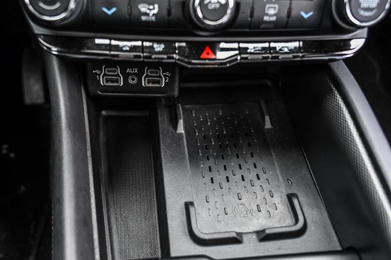 2025 Dodge Durango - Image 21