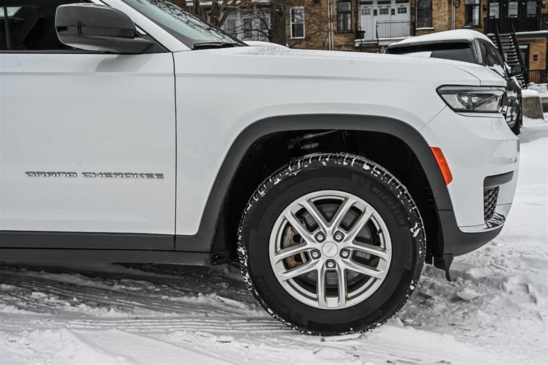 2023 Jeep Grand Cherokee - Image 4