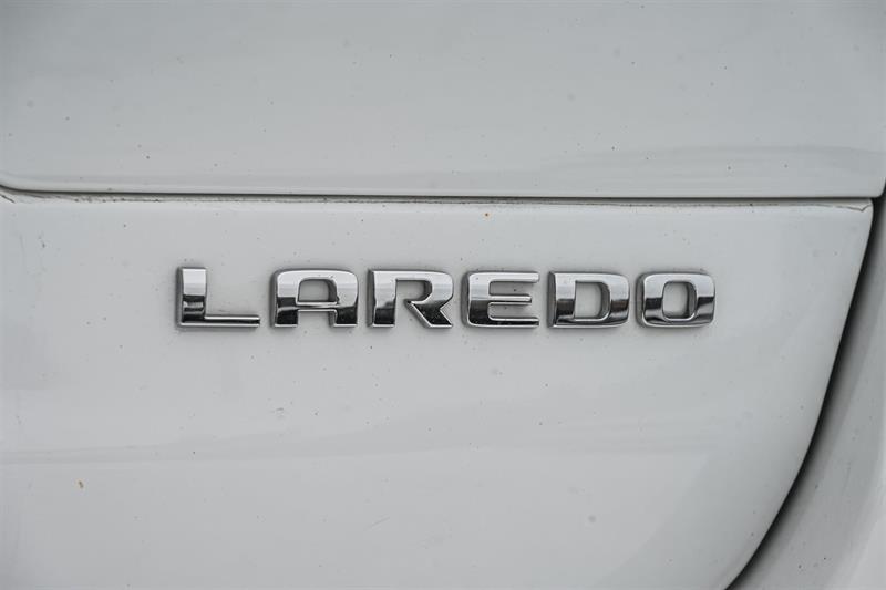 2023 Jeep Grand Cherokee - Image 8