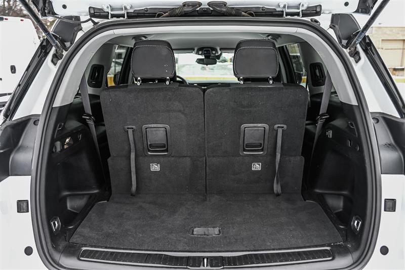 2023 Jeep Grand Cherokee - Image 10