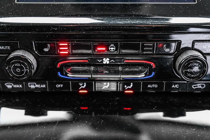 2023 Jeep Grand Cherokee - Image 19