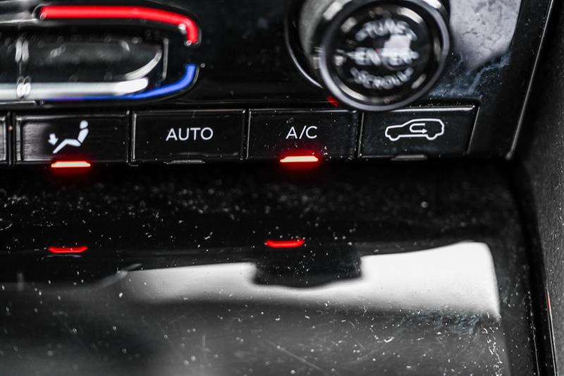 2023 Jeep Grand Cherokee - Image 20