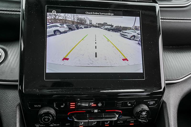 2023 Jeep Grand Cherokee - Image 21