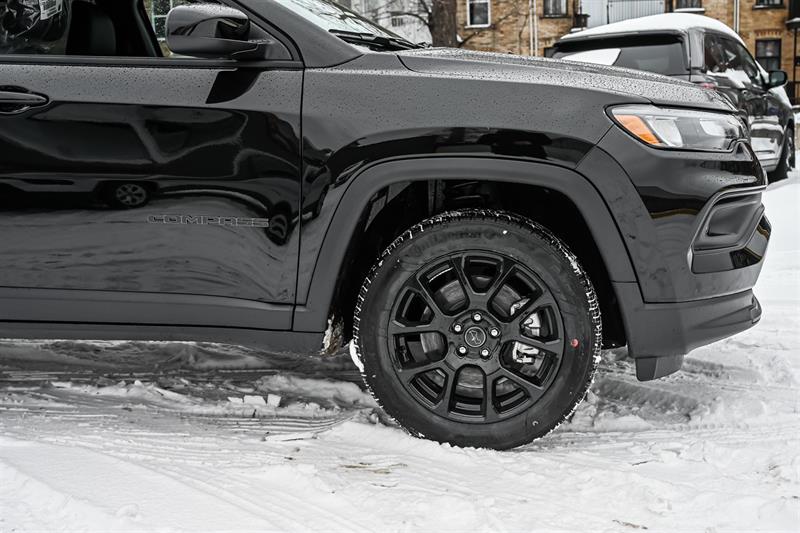 2026 Jeep Compass - Image 4