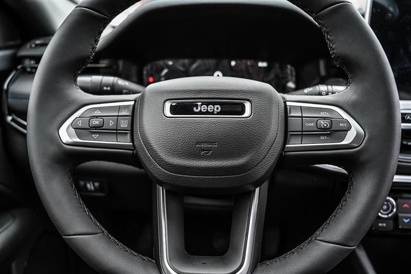 2026 Jeep Compass - Image 11