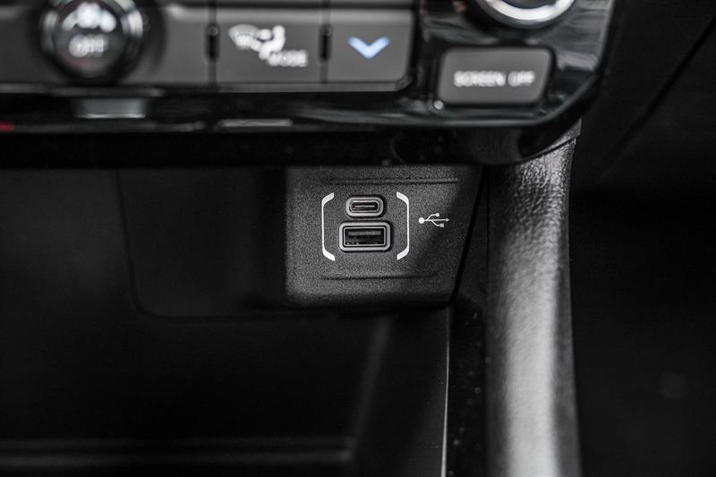 2026 Jeep Compass - Image 15