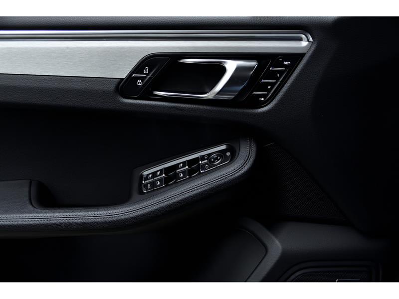 porsche Macan 2024 - 26