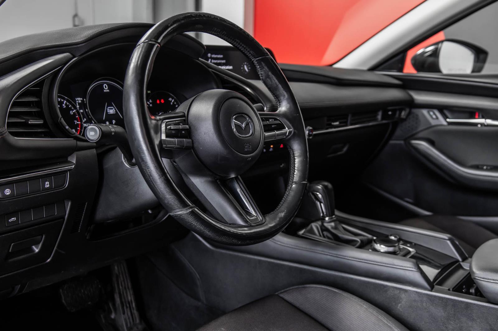 mazda Mazda3 2019 - 22
