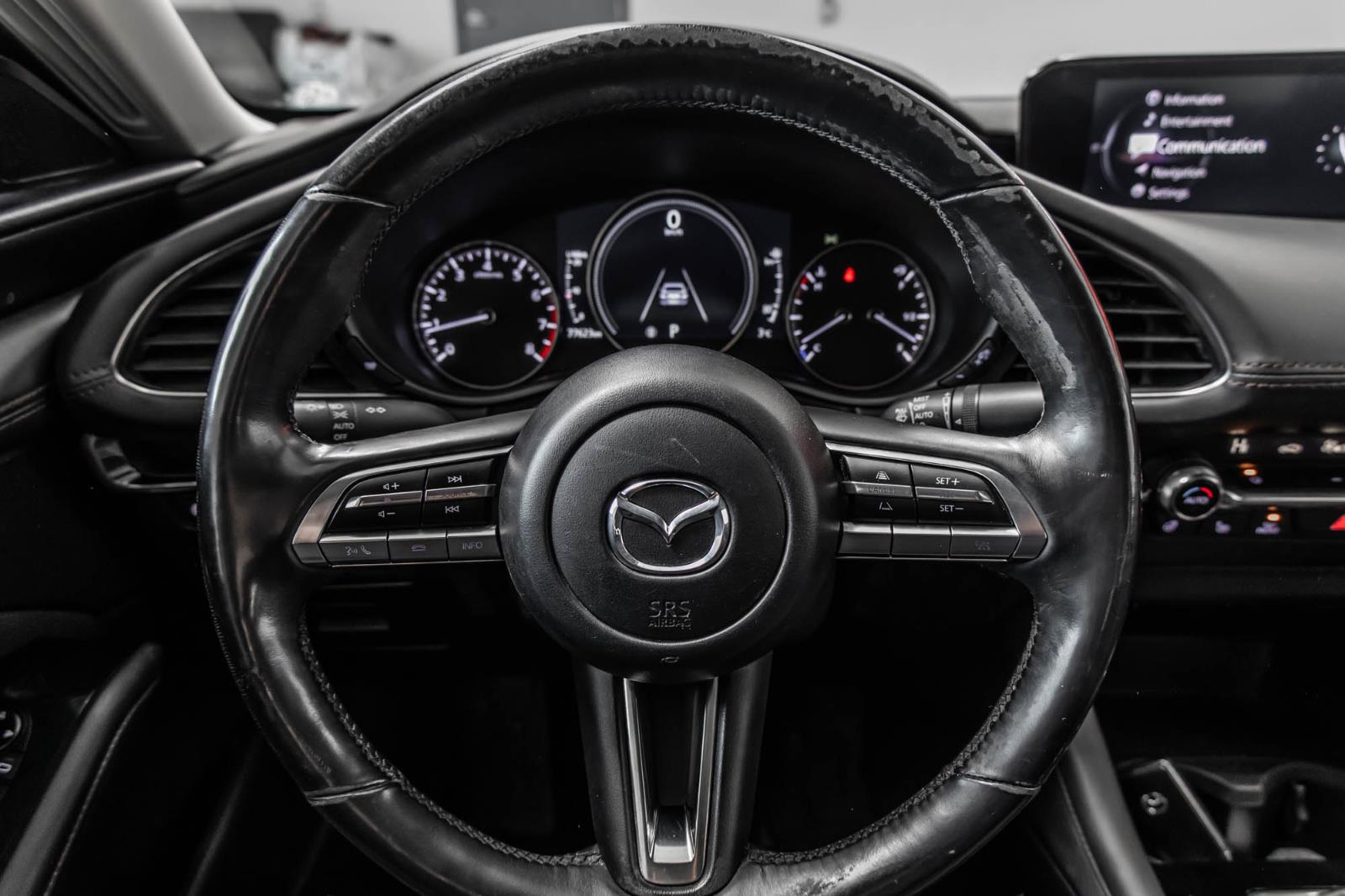 mazda Mazda3 2019 - 24