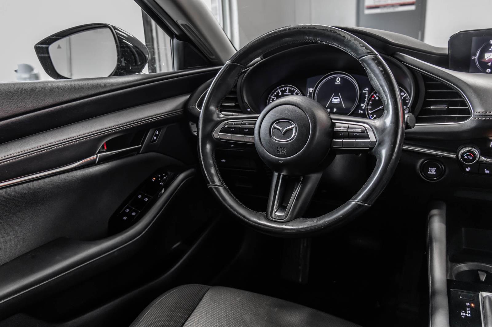 mazda Mazda3 2019 - 38