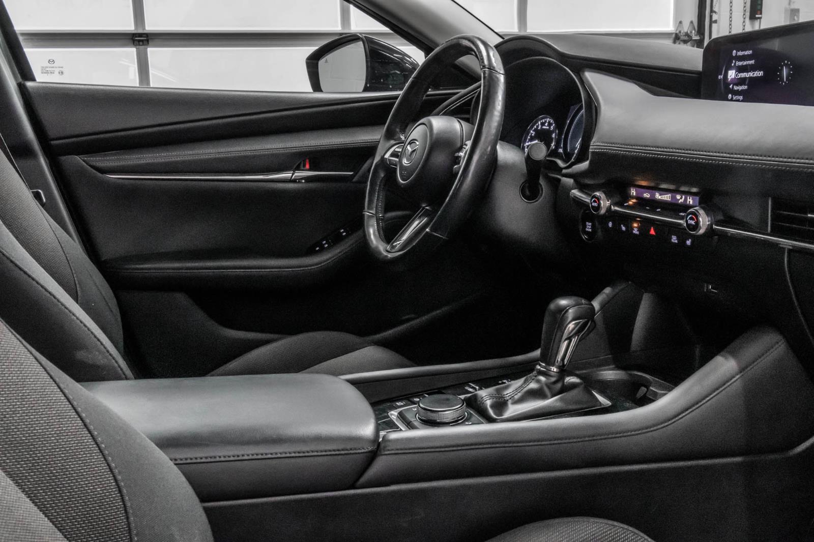 mazda Mazda3 2019 - 41