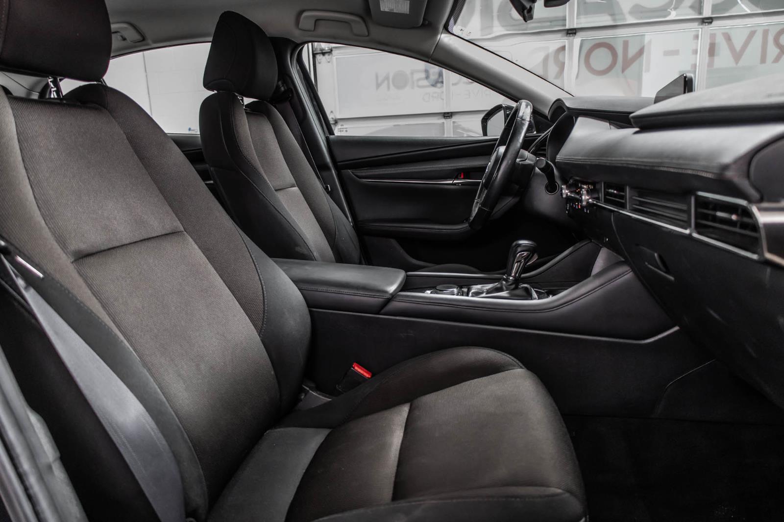mazda Mazda3 2019 - 42