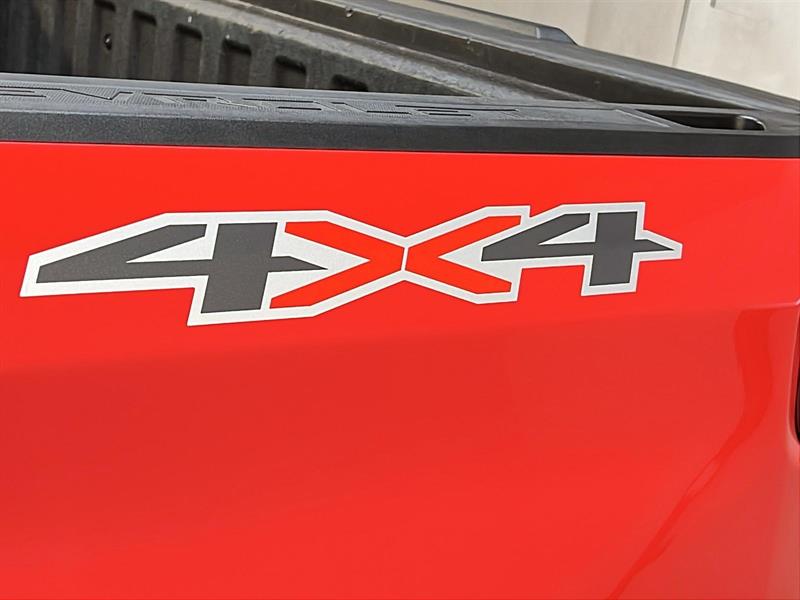 chevrolet Silverado 1500 2024 - 23