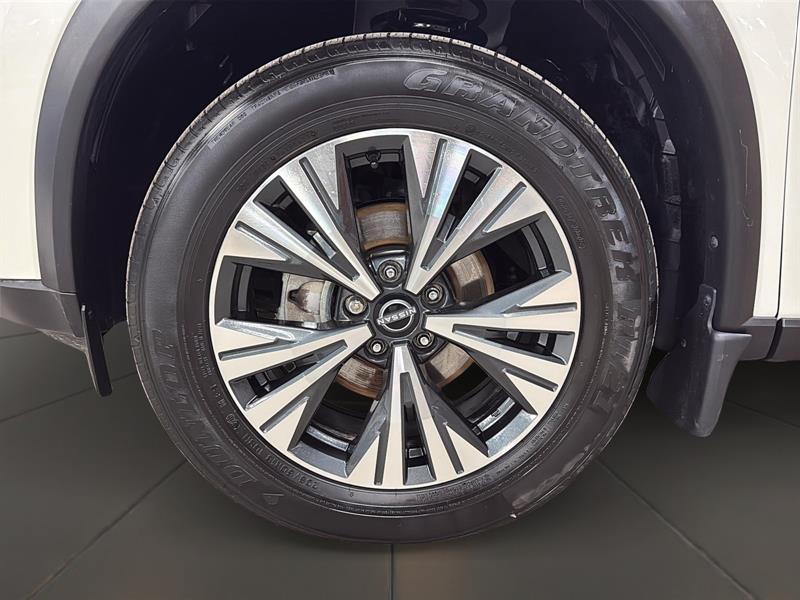 nissan Rogue 2023 - 32