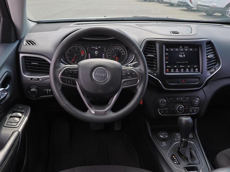 jeep Cherokee 2022 - 10
