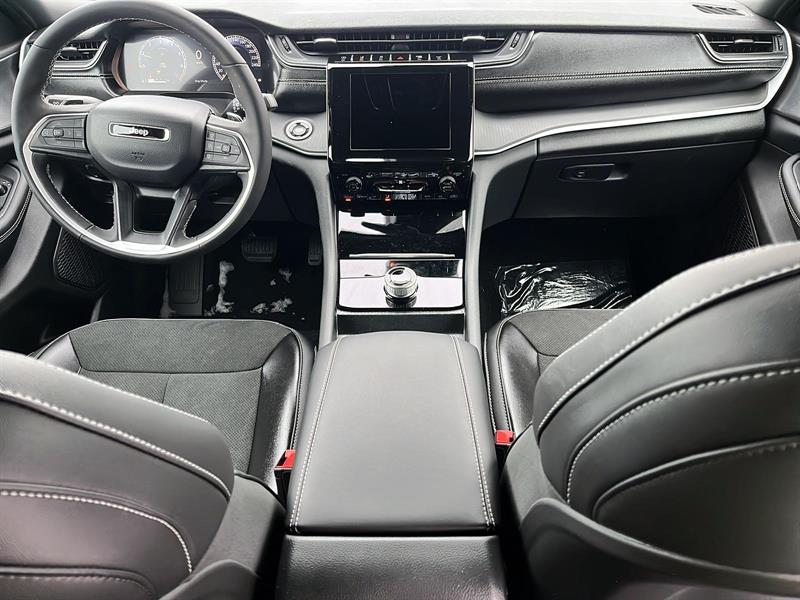jeep Grand Cherokee 2025 - 14