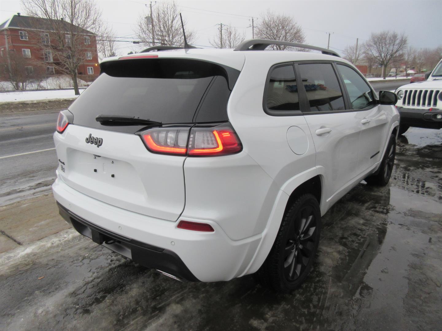 jeep Cherokee 2021 - 11